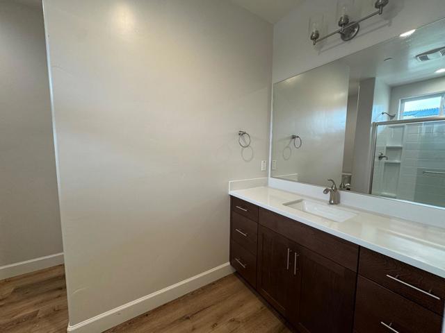 116 Bundeson Circle, Hollister CA: https://media.crmls.org/mediaz/3955b256-ac43-487d-8646-eb9fb2c340d6.jpg