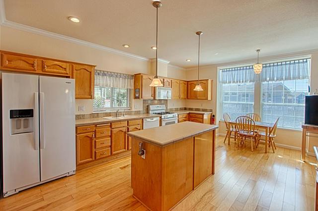 3390 Ashwood Way, Soquel CA: https://media.crmls.org/mediaz/3956ce01-be12-46c5-9f97-9de1c25dd490.jpg