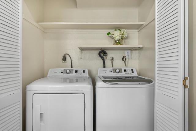 4243 Comet Circle, Union City CA: https://media.crmls.org/mediaz/3956f7c7-6acf-4ab2-9cc5-e6a9663dfc62.jpg