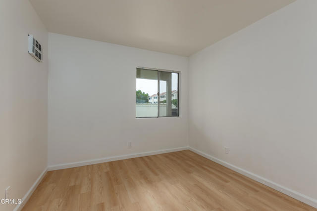 267 S Ventura Road, Port Hueneme CA: https://media.crmls.org/mediaz/39573948-039a-4797-a684-4a1a3c79c24d.jpg