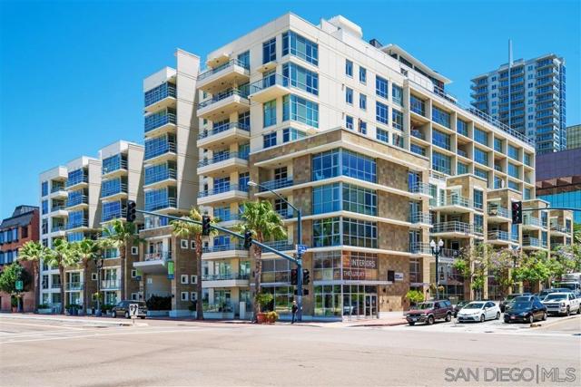 1431 Pacific Hwy, San Diego CA: https://media.crmls.org/mediaz/3957480a-7267-4196-a560-7911e19c1da6.jpg