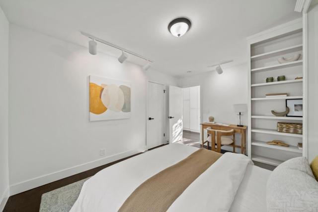 108 Durham Street, Menlo Park CA: https://media.crmls.org/mediaz/39578afe-a582-4a9e-bd2b-9d218cddb470.jpg