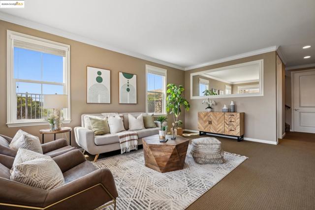 6686 Chalk Hill Ln, Vallejo CA: https://media.crmls.org/mediaz/39579bfb-8667-42a6-9f7e-eefec1000a9b.jpg
