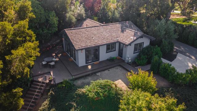 26960 Orchard Hill Lane, Los Altos Hills CA: https://media.crmls.org/mediaz/395848ef-43b9-4bbc-b6b1-760fac2d2fea.jpg