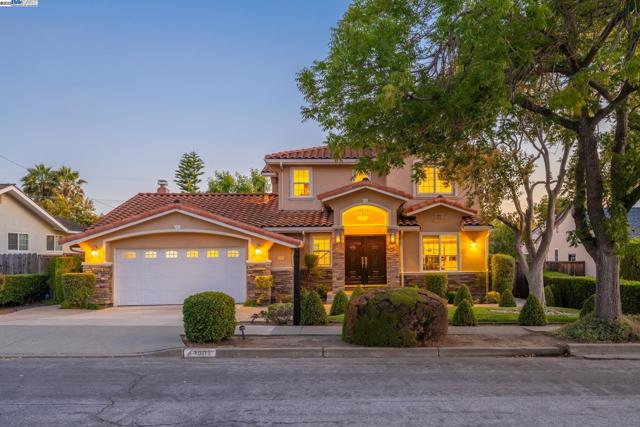 42001 Via San Gabriel, Fremont CA: https://media.crmls.org/mediaz/39594469-6a7a-4fc8-bb59-2da7619db203.jpg