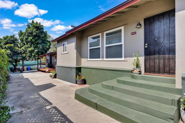 Detail Gallery Image 2 of 60 For 9015 9017 Campo Rd, Spring Valley,  CA 91977 - 6 Beds | 4 Baths