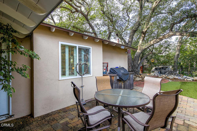 Detail Gallery Image 4 of 36 For 3727 Beechglen Dr, La Crescenta,  CA 91214 - 3 Beds | 2 Baths