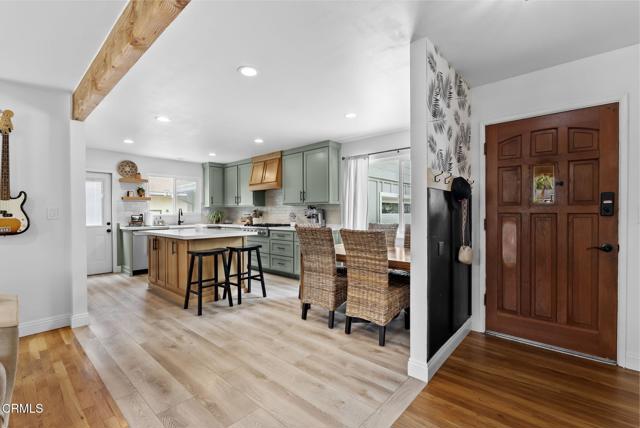 5490 Hunter Street, Ventura CA: https://media.crmls.org/mediaz/395c2bdc-157d-489b-b48a-b45f2e01e44c.jpg