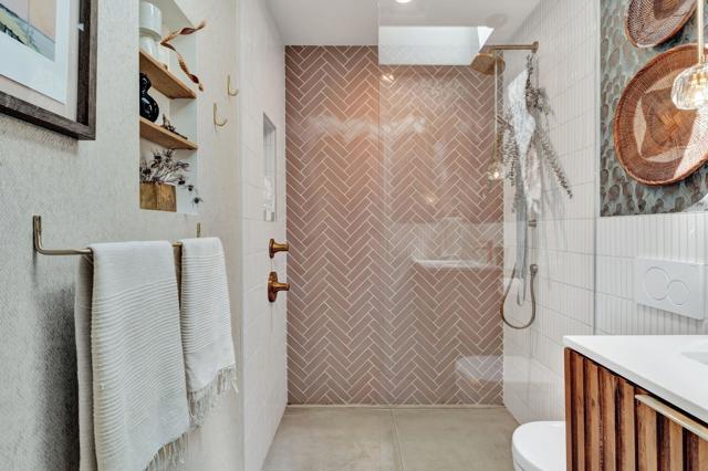 360 Cabrillo Road, Palm Springs CA: https://media.crmls.org/mediaz/395cbc0c-54b1-42ee-b114-8bd32c505037.jpg