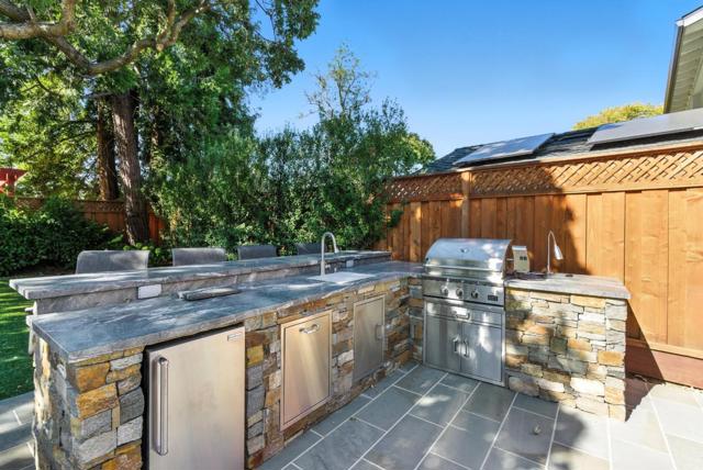 36 Wildwood Avenue, San Carlos CA: https://media.crmls.org/mediaz/395cced3-53a6-43d0-bb5b-344ee409e3f1.jpg
