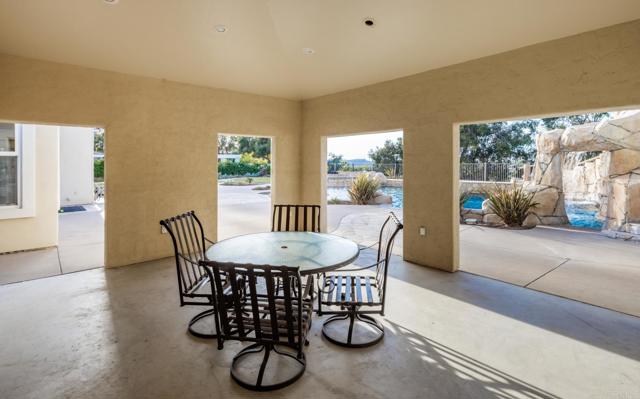 Image 22 of 25 For 3506 Avenida Pantera