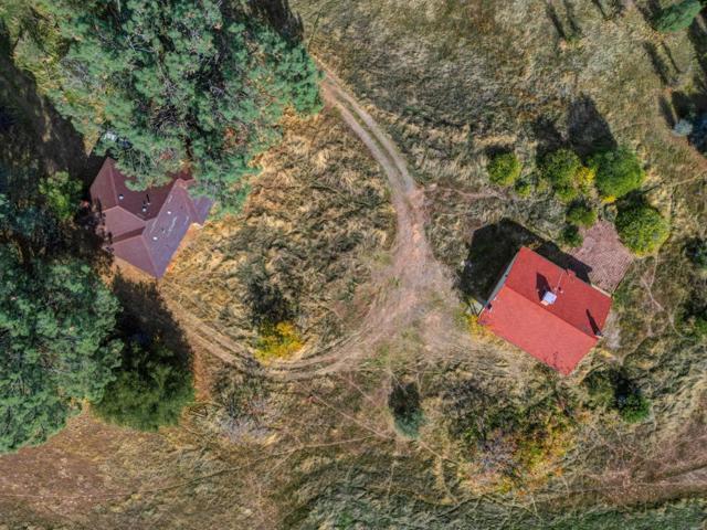4505 4 X Ranch Road, Burson CA: https://media.crmls.org/mediaz/395d3402-9808-4514-83f5-26252e425f39.jpg