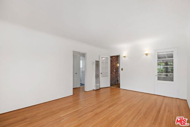 6022 Dauphin Street, Los Angeles CA: https://media.crmls.org/mediaz/395dddb9-c630-4550-9791-559e6635fd84.jpg