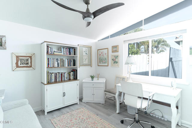 Detail Gallery Image 12 of 33 For 1089 Belfast Ln, Ventura,  CA 93001 - 3 Beds | 2 Baths