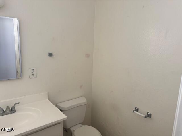 Detail Gallery Image 12 of 20 For 451 Redwood St, Oxnard,  CA 93033 - 3 Beds | 2 Baths
