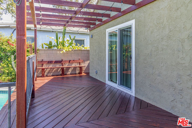 2807 S Bedford Street, Los Angeles CA: https://media.crmls.org/mediaz/39600ec1-ac55-4e9e-a8e8-81d3ac9301dc.jpg