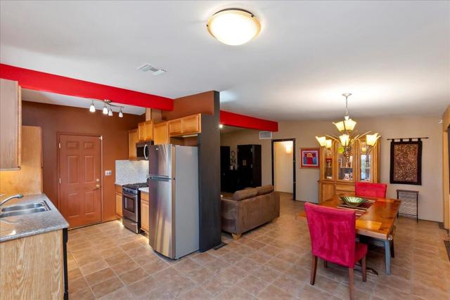 12300 Redbud Road, Desert Hot Springs CA: https://media.crmls.org/mediaz/39608003-bcd0-4dd0-bc5d-3befb749da84.jpg