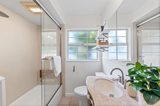 2204 Lobert Street, Castro Valley CA: https://media.crmls.org/mediaz/3960e4a5-c9c6-4697-801c-a2fb56e627ee.jpg