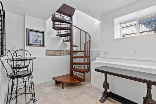 925 Cass Street, Monterey CA: https://media.crmls.org/mediaz/3960f092-8d00-48d5-9a77-0bdc5ecacccb.jpg