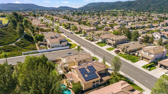 Image 35 of 41 For 45948 Via La Colorada