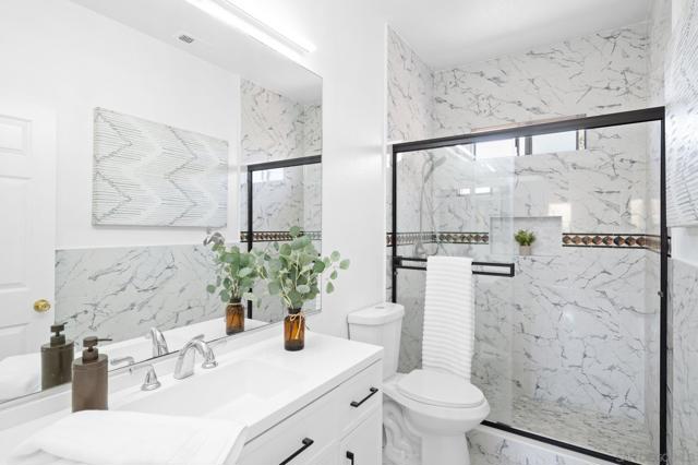1669 Lisbon Pl, Escondido CA: https://media.crmls.org/mediaz/3961a053-5902-466b-9af6-40ce850d874e.jpg