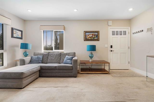 239 Ebony Avenue, Imperial Beach CA: https://media.crmls.org/mediaz/3961f9ab-3353-4daa-b5d7-d0db18194be9.jpg