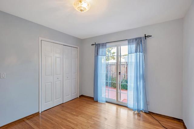 250 San Carlos Avenue, Redwood City CA: https://media.crmls.org/mediaz/39620c22-e18b-4613-8508-4da8eae1e10b.jpg