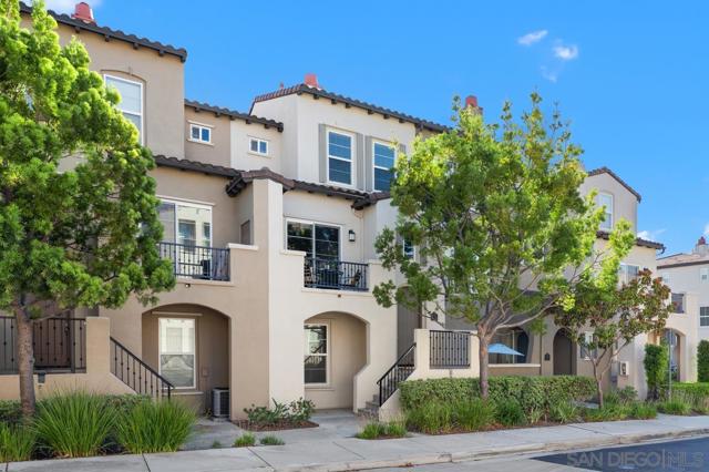 10551 Sanshey Lane, San Diego CA: https://media.crmls.org/mediaz/3962bcf7-2b6c-4a23-97d8-ebad91c7e5af.jpg
