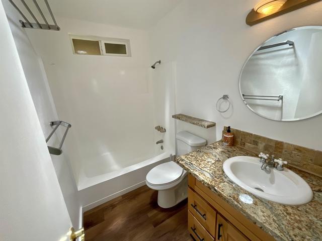 38281 Western Hills Drive, Anza CA: https://media.crmls.org/mediaz/3964fe6a-f3b3-4d40-b4ee-c7bb54188156.jpg