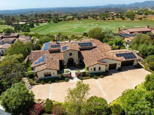 8411 Run Of The Knolls, San Diego CA: https://media.crmls.org/mediaz/3966e319-3846-40a1-973c-37476c4993b5.jpg