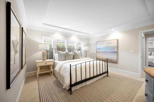 1549 Eastmoor Road, Burlingame CA: https://media.crmls.org/mediaz/3966ee68-4e08-4603-8b3f-79345332304d.jpg