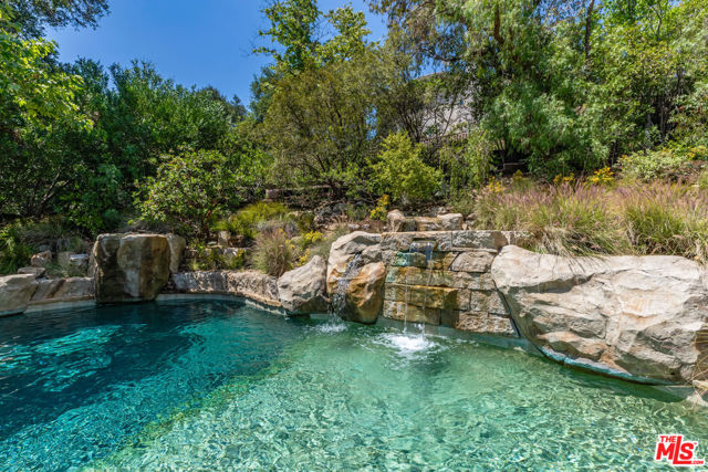 Drew Fenton | 1064 Meadows End Drive Calabasas CA | MLS: 7238352