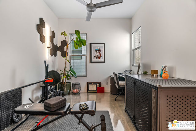 482 Paragon Loop, Palm Springs CA: https://media.crmls.org/mediaz/3968ceb5-eb1c-4bae-b106-46c4fd209cad.jpg