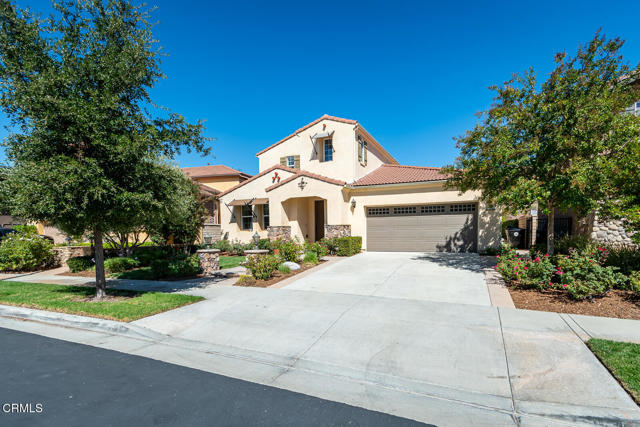 Detail Gallery Image 3 of 67 For 24863 Carbon Ln, Valencia,  CA 91354 - 4 Beds | 3/1 Baths