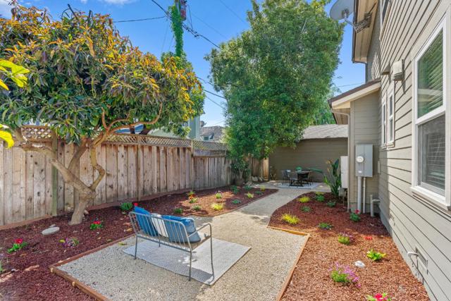 720 Gilroy Drive, Capitola CA: https://media.crmls.org/mediaz/396a6950-32cc-4cf0-b2f1-2236d7a763f0.jpg