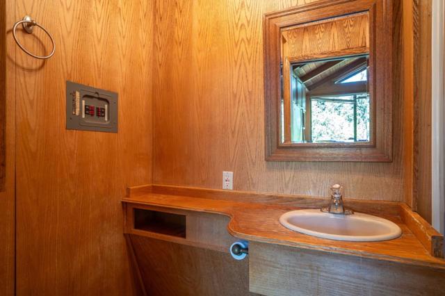 45 Ranch Road, Woodside CA: https://media.crmls.org/mediaz/396e7739-3a19-4fe3-91f7-59f9f4167d6f.jpg