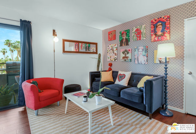 Image 5 of 25 For 467 Calle El Segundo  D24