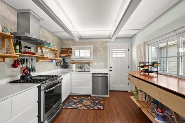 1971 Ebers Street, San Diego CA: https://media.crmls.org/mediaz/396fdc8a-46b5-4b04-9f3e-461316986d93.jpg