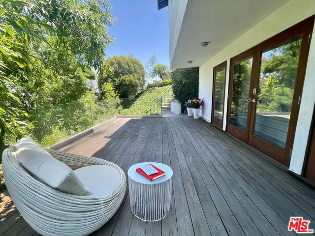 Drew Fenton | 1000 Stradella Road Los Angeles CA | MLS: 7195290