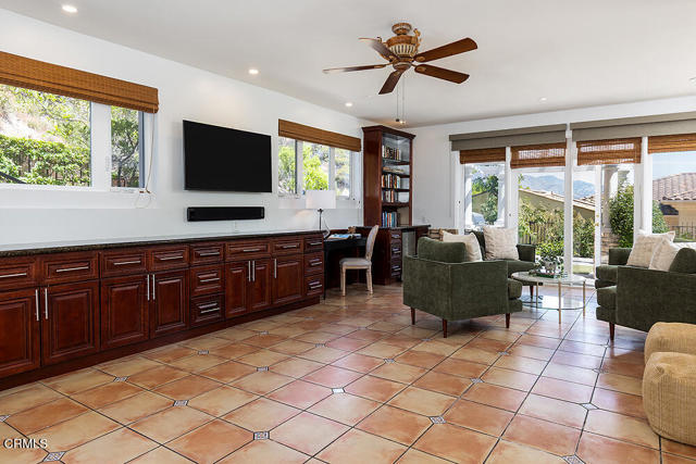 Detail Gallery Image 28 of 50 For 3422 Esperanza Ter, Glendale,  CA 91208 - 5 Beds | 5 Baths