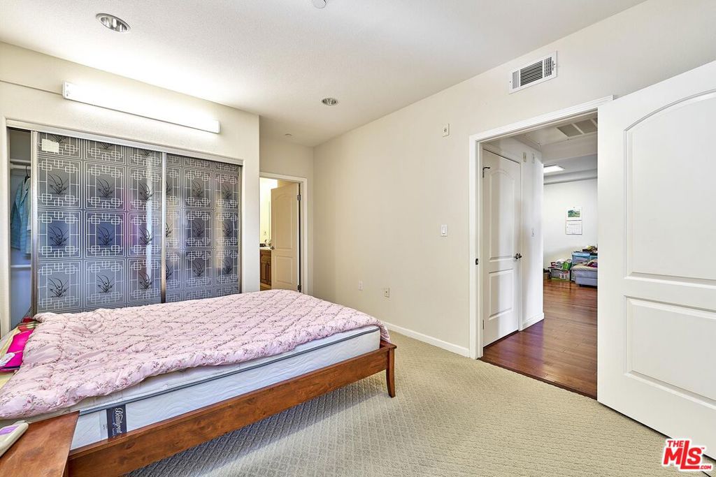 MLS #25595425 image #8