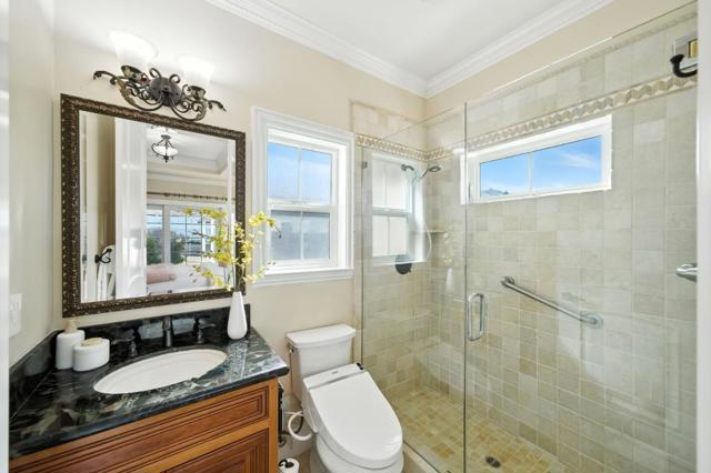 44989 Vista Del Sol, Fremont CA: https://media.crmls.org/mediaz/3972975d-7491-40ff-90ae-3b1bafb6e4f9.jpg