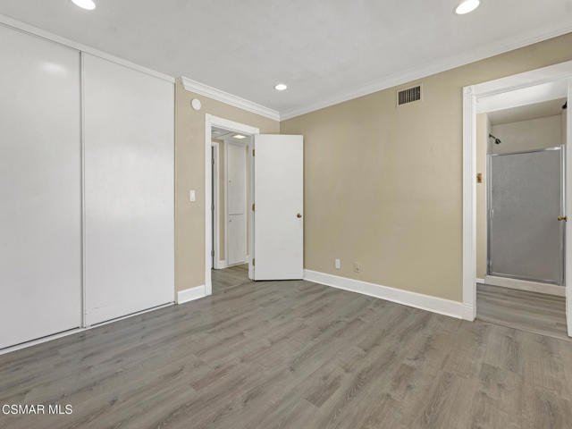 2264 Cochran Street, Simi Valley CA: https://media.crmls.org/mediaz/3973c5c8-4c92-48e2-8e83-2eaab003c32e.jpg