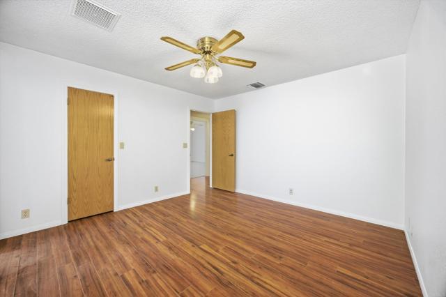 Detail Gallery Image 37 of 55 For 905 Cimarron Ct, Ridgecrest,  CA 93555 - 4 Beds | 2/1 Baths