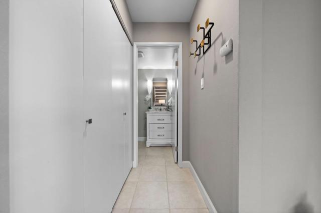 2518 W Middlefield Road, Mountain View CA: https://media.crmls.org/mediaz/3974c60b-46cf-4db9-bd49-2586dd8d9d74.jpg
