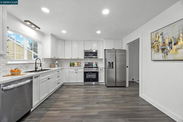 Image 13 of 60 For 917 60th St  