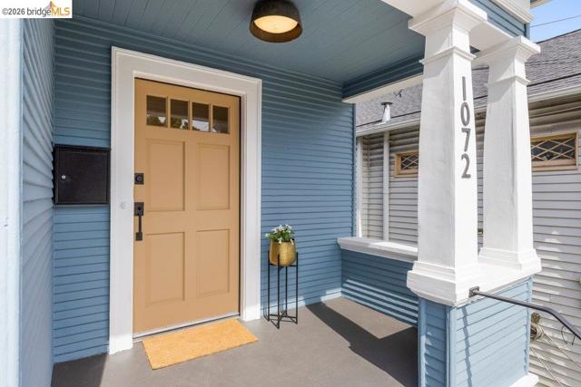 Image 3 of 52 For 1072 57th St