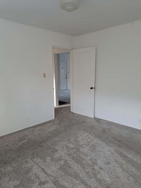 33 35 George St, San Jose CA: https://media.crmls.org/mediaz/3975cfd1-e59c-4669-aa0c-1a1ff1388479.jpg