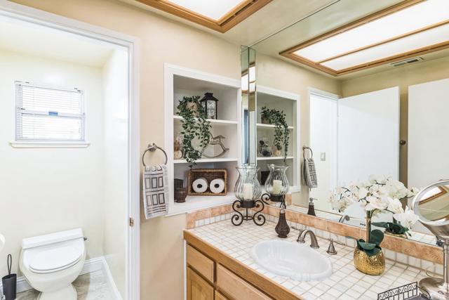 719 Singing Trails Drive, El Cajon CA: https://media.crmls.org/mediaz/3975f06c-0a74-4ff0-8268-c3043597a805.jpg