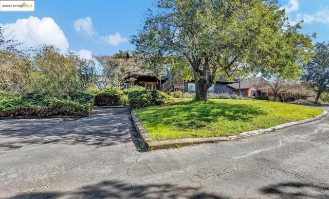3120 E Vichy Ave., Napa CA: https://media.crmls.org/mediaz/397630f4-4aa7-432c-bd12-1433146fb8a3.jpg
